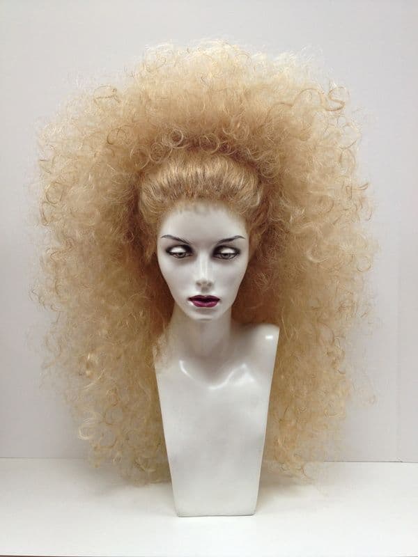 Honey Chaos wig