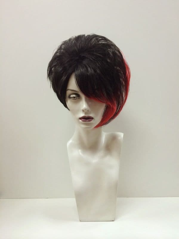 Chestnut Scroll wig