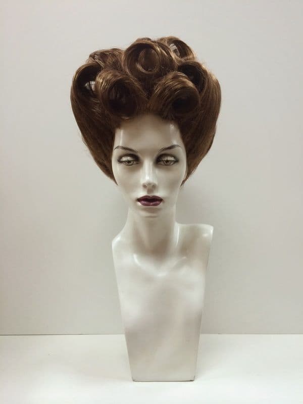 Tawny Scroll wig