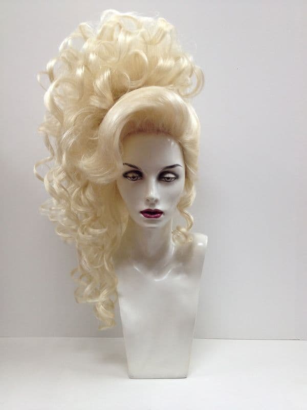 Pearl Cascade wig