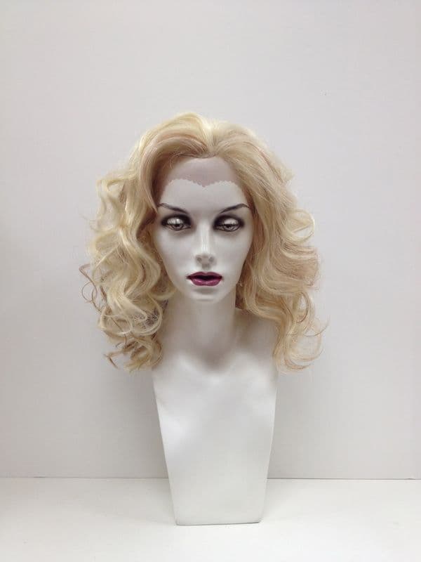 Champagne Curl wig