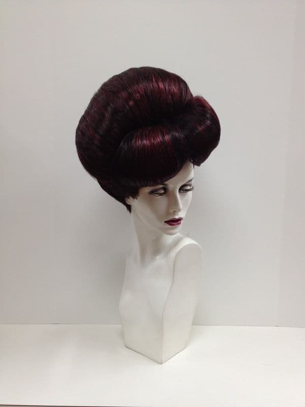 Garnet Coil wig