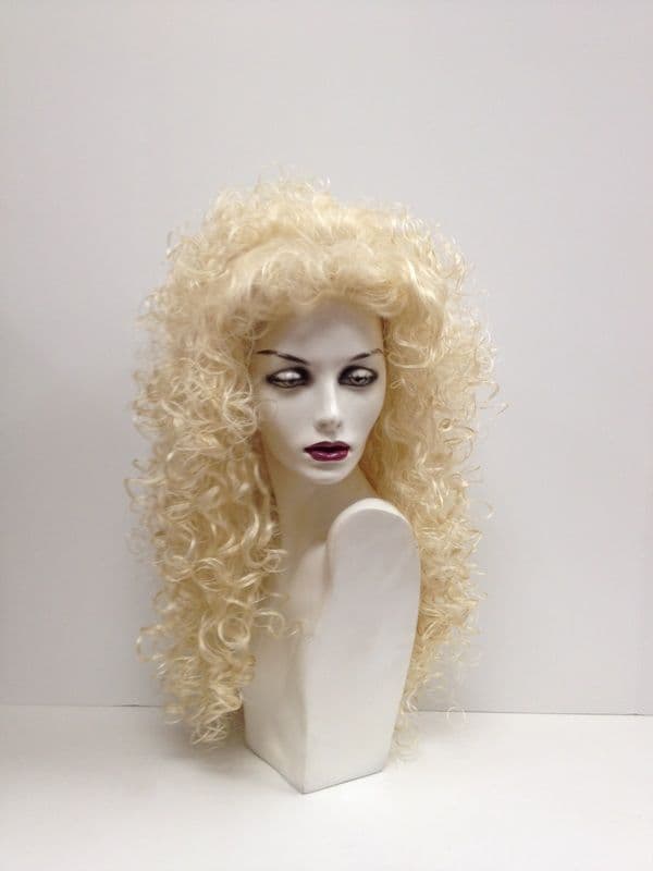 Cream Sovereign wig