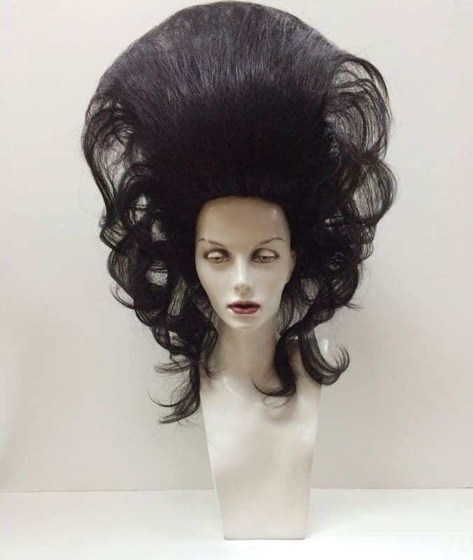 Caramel Storm wig
