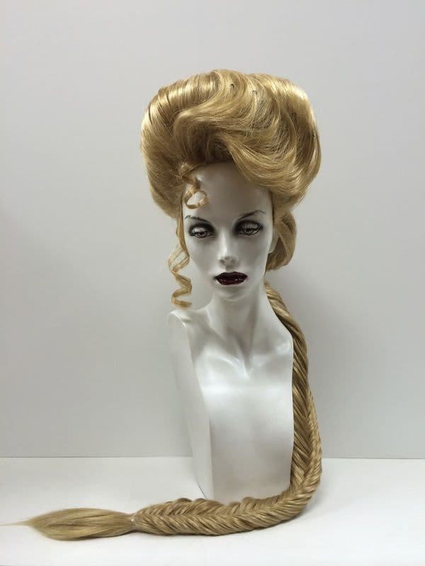 Stardust Throne wig