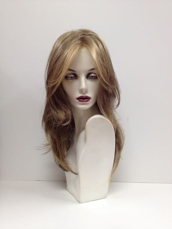 Amber Featherfall wig